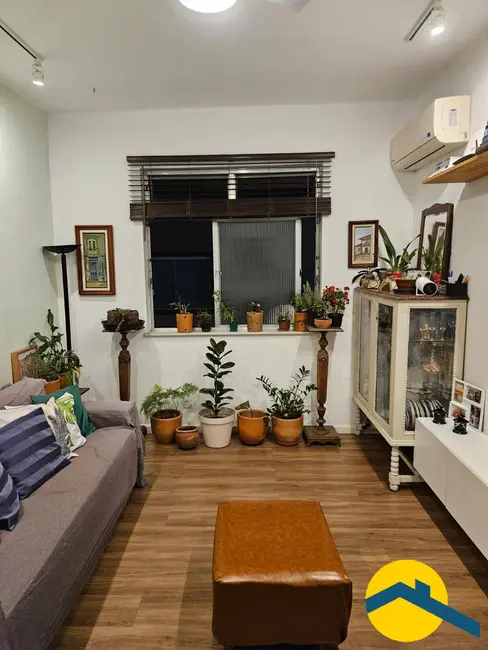 Apartamento com 3 quartos à venda, 96m2 em Centro, Niteroi - RJ - imagem 3 Foto 3 de Apartamento com 3 quartos à venda, 96m2 em Centro, Niteroi - RJ