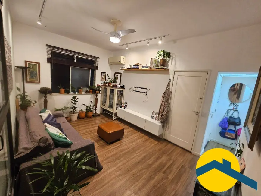 Apartamento com 3 quartos à venda, 96m2 em Centro, Niteroi - RJ - imagem 2 Foto 2 de Apartamento com 3 quartos à venda, 96m2 em Centro, Niteroi - RJ