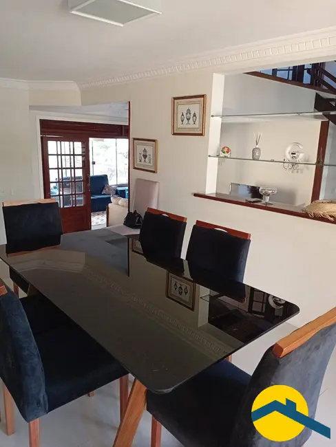 Casa com 4 quartos à venda, 390m2 em Piratininga, Niteroi - RJ - imagem 9 Foto 9 de Casa com 4 quartos à venda, 390m2 em Piratininga, Niteroi - RJ