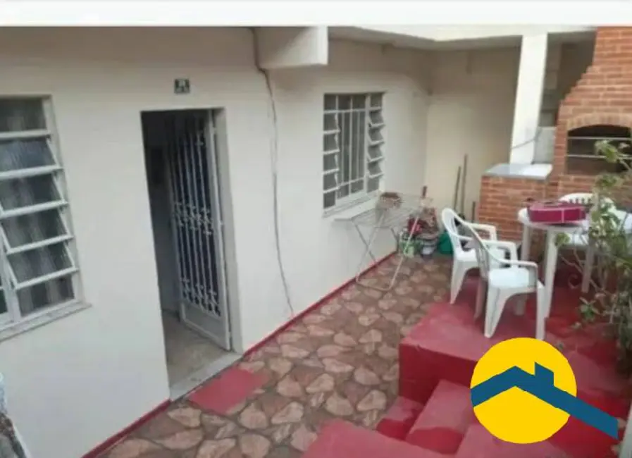 Casa com 2 quartos à venda, 56m2 em Santa Rosa, Niteroi - RJ - imagem 1 Foto 1 de Casa com 2 quartos à venda, 56m2 em Santa Rosa, Niteroi - RJ