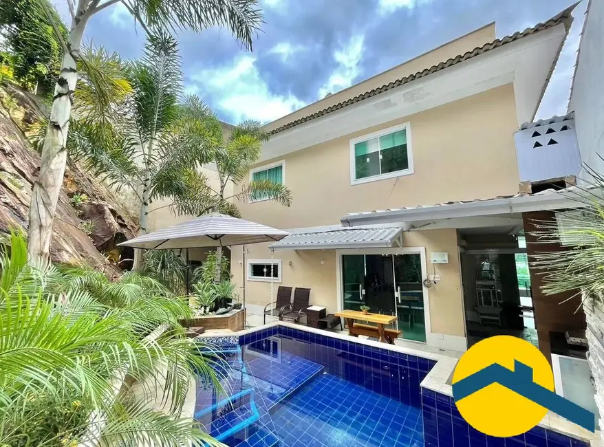 Foto 1 de Casa de Condomínio com 3 quartos à venda, 220m2 em Tribobó, Sao Goncalo - RJ