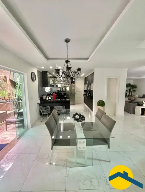 Foto 7 de Casa de Condomínio com 3 quartos à venda, 220m2 em Tribobó, Sao Goncalo - RJ