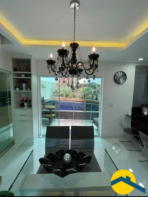 Foto 8 de Casa de Condomínio com 3 quartos à venda, 220m2 em Tribobó, Sao Goncalo - RJ