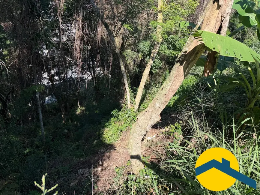 Foto 2 de Terreno / Lote à venda, 375m2 em Maria Paula, Niteroi - RJ