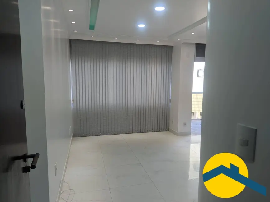 Foto 3 de Apartamento com 4 quartos à venda, 90m2 em Braga, Cabo Frio - RJ