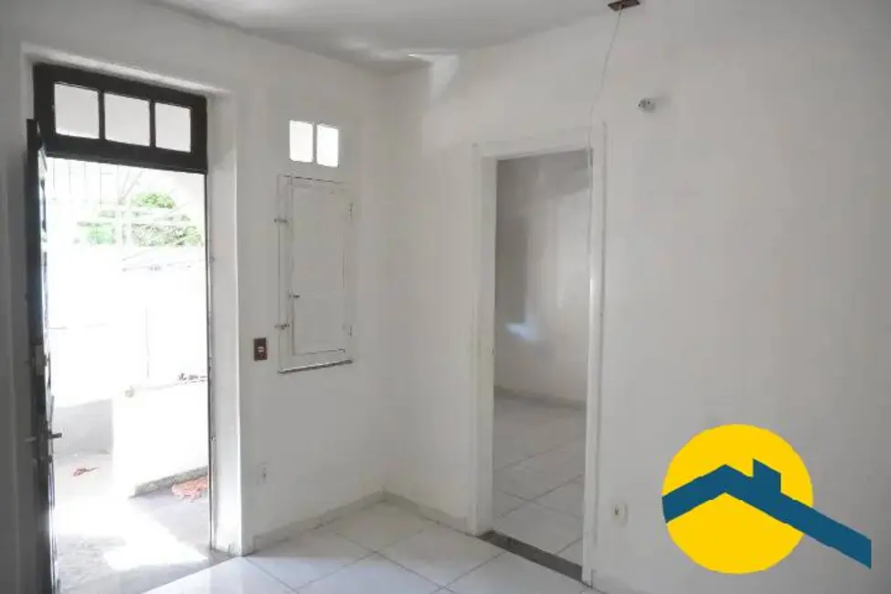 Casa com 3 quartos à venda, 81m2 em Fonseca, Niteroi - RJ - imagem 2 Foto 2 de Casa com 3 quartos à venda, 81m2 em Fonseca, Niteroi - RJ