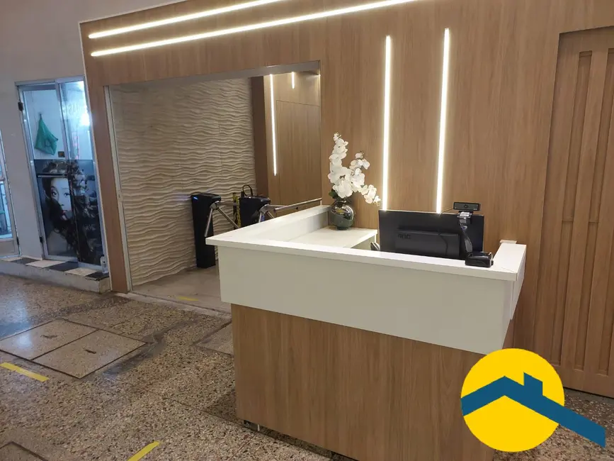 Sala Comercial à venda, 19m2 em Centro, Niteroi - RJ - imagem 1 Foto 1 de Sala Comercial à venda, 19m2 em Centro, Niteroi - RJ