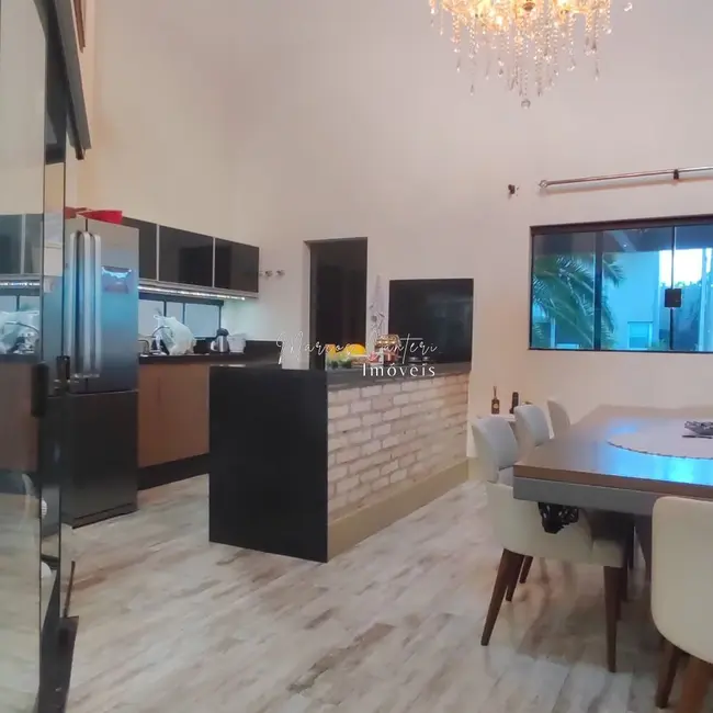 Foto 5 de Casa de Condomínio com 4 quartos à venda, 230m2 em Mirassol - SP