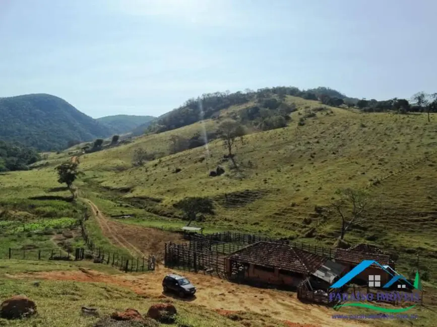 Chácara à venda, 155m2 em Centro, Paraisopolis - MG - imagem 34 Foto 34 de Chácara à venda, 155m2 em Centro, Paraisopolis - MG