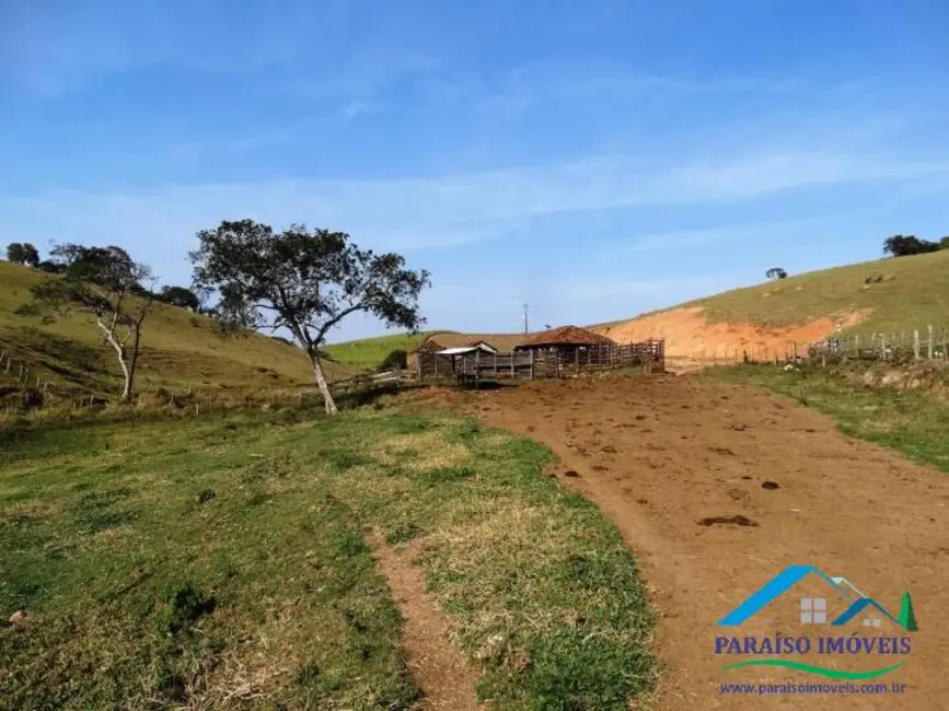 Chácara à venda, 155m2 em Centro, Paraisopolis - MG - imagem 45 Foto 45 de Chácara à venda, 155m2 em Centro, Paraisopolis - MG