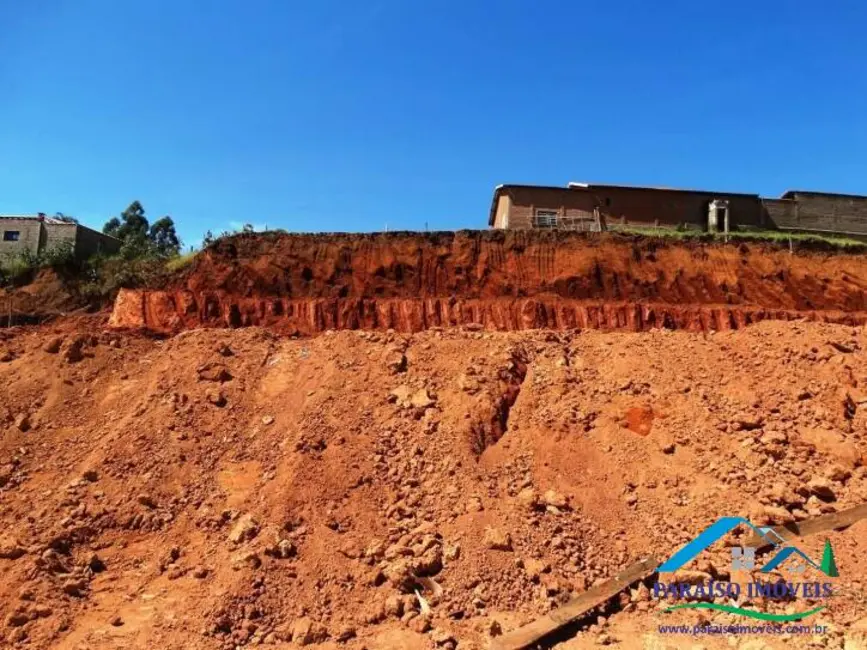 Terreno / Lote à venda, 400m2 em Centro, Paraisopolis - MG - imagem 6 Foto 6 de Terreno / Lote à venda, 400m2 em Centro, Paraisopolis - MG