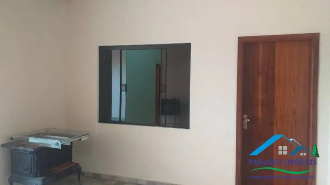 Casa com 3 quartos à venda, 227m2 em Centro, Paraisopolis - MG - imagem 7 Foto 7 de Casa com 3 quartos à venda, 227m2 em Centro, Paraisopolis - MG