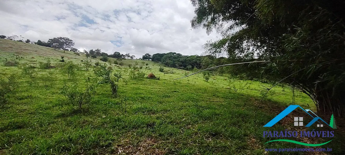 Chácara à venda, 16m2 em Centro, Paraisopolis - MG - imagem 24 Foto 24 de Chácara à venda, 16m2 em Centro, Paraisopolis - MG