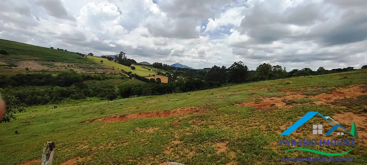 Chácara à venda, 16m2 em Centro, Paraisopolis - MG - imagem 29 Foto 29 de Chácara à venda, 16m2 em Centro, Paraisopolis - MG