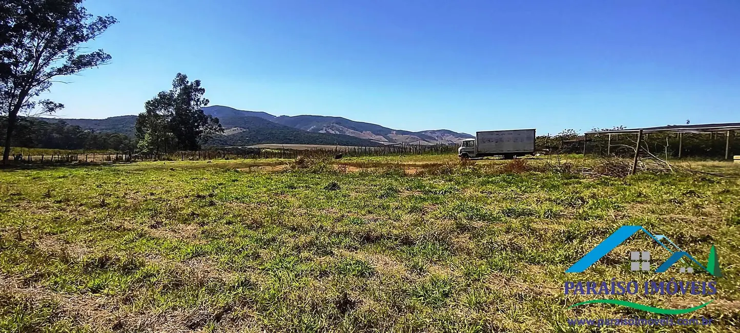 Chácara à venda, 44m2 em Centro, Paraisopolis - MG - imagem 4 Foto 4 de Chácara à venda, 44m2 em Centro, Paraisopolis - MG