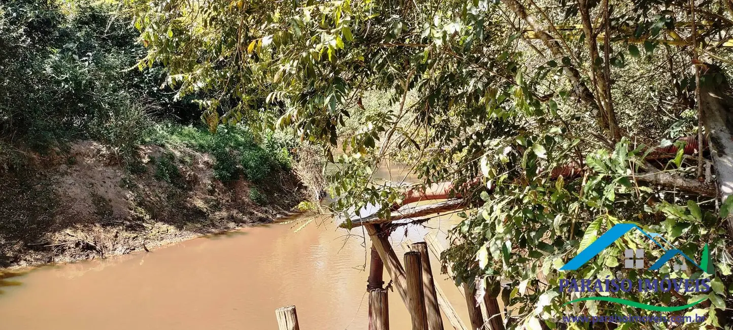 Chácara à venda, 44m2 em Centro, Paraisopolis - MG - imagem 23 Foto 23 de Chácara à venda, 44m2 em Centro, Paraisopolis - MG