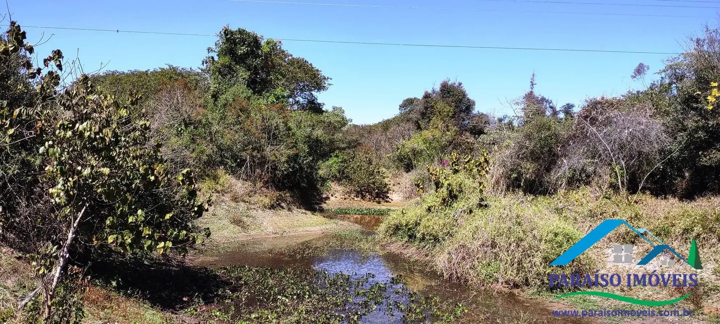 Chácara à venda, 44m2 em Centro, Paraisopolis - MG - imagem 15 Foto 15 de Chácara à venda, 44m2 em Centro, Paraisopolis - MG