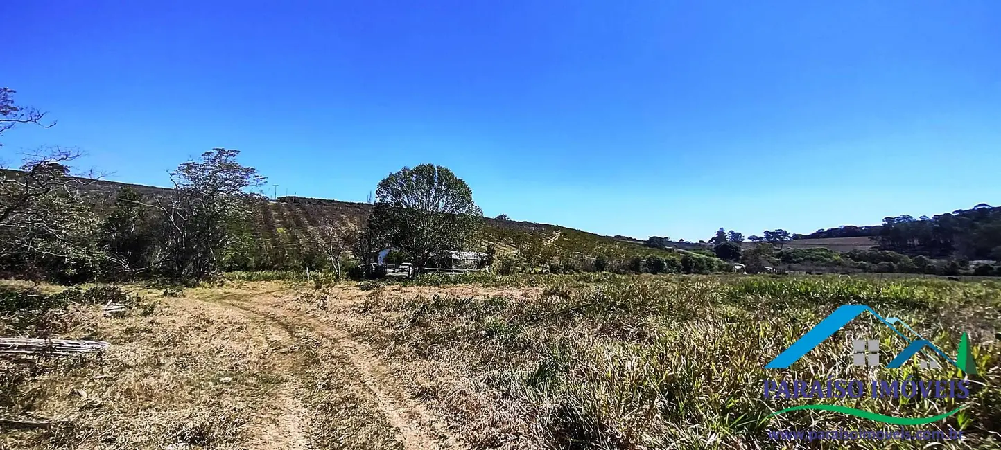 Chácara à venda, 44m2 em Centro, Paraisopolis - MG - imagem 12 Foto 12 de Chácara à venda, 44m2 em Centro, Paraisopolis - MG