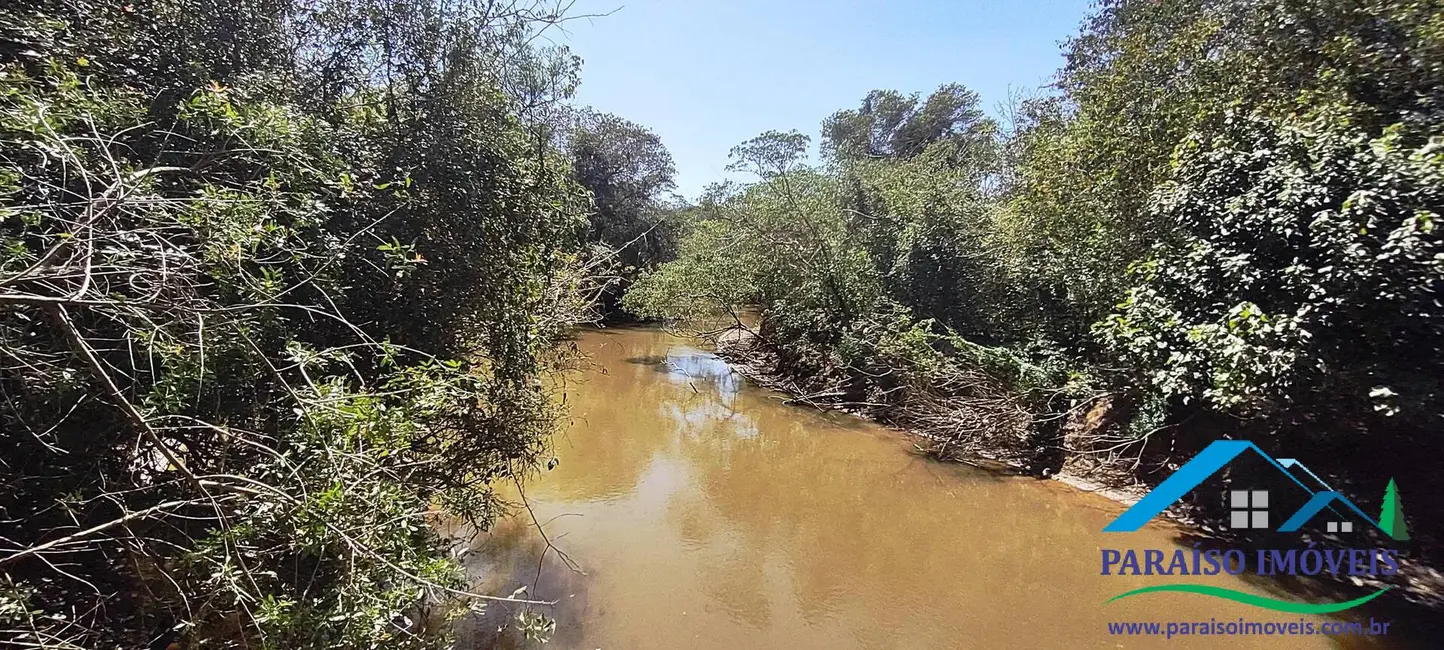 Chácara à venda, 44m2 em Centro, Paraisopolis - MG - imagem 21 Foto 21 de Chácara à venda, 44m2 em Centro, Paraisopolis - MG