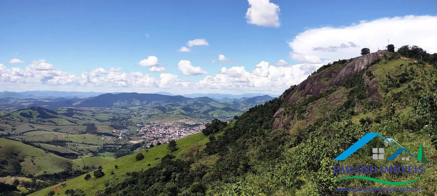 Chácara à venda, 20000m2 em Centro, Paraisopolis - MG - imagem 24 Foto 24 de Chácara à venda, 20000m2 em Centro, Paraisopolis - MG