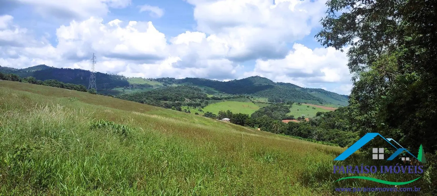 Foto 1 de Chácara à venda, 16m2 em Centro, Brasopolis - MG