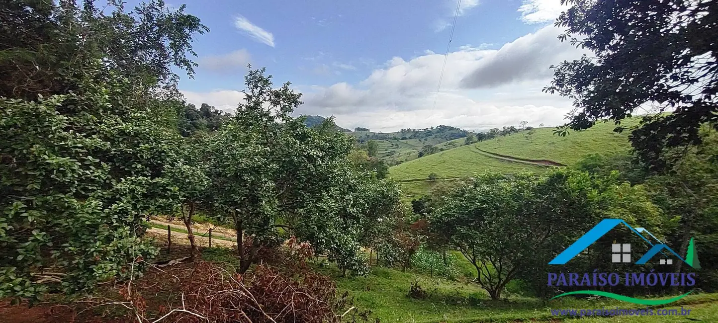 Chácara com 2 quartos à venda, 13m2 em Centro, Paraisopolis - MG - imagem 4 Foto 4 de Chácara com 2 quartos à venda, 13m2 em Centro, Paraisopolis - MG