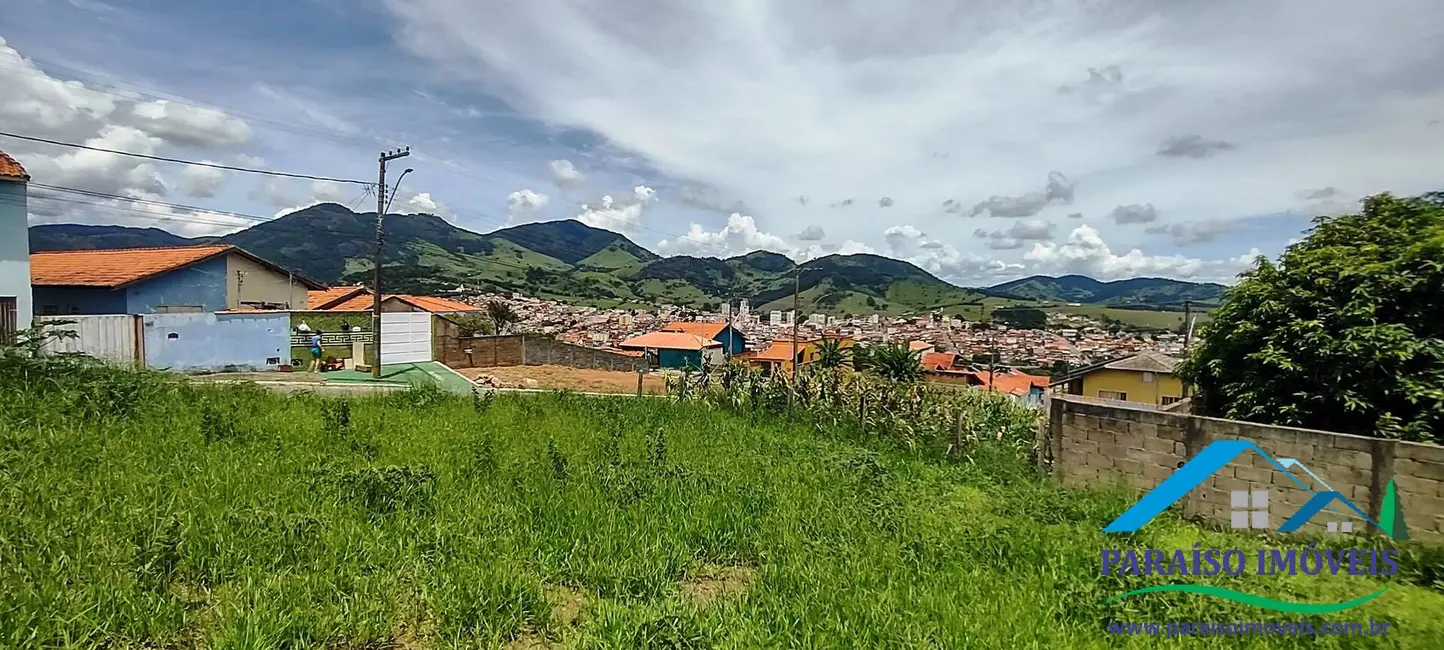 Terreno / Lote à venda, 409m2 em Centro, Paraisopolis - MG - imagem 8 Foto 8 de Terreno / Lote à venda, 409m2 em Centro, Paraisopolis - MG