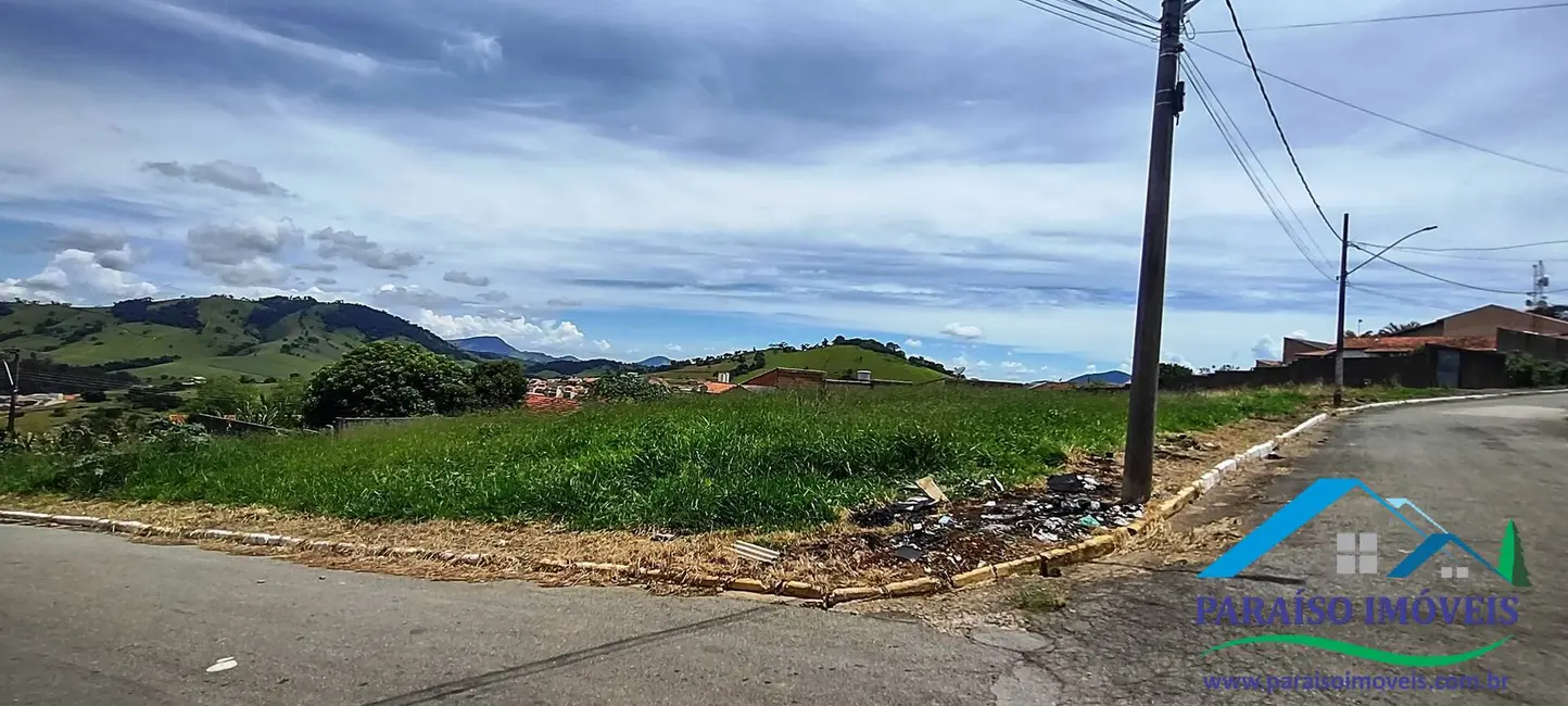 Terreno / Lote à venda, 409m2 em Centro, Paraisopolis - MG - imagem 3 Foto 3 de Terreno / Lote à venda, 409m2 em Centro, Paraisopolis - MG