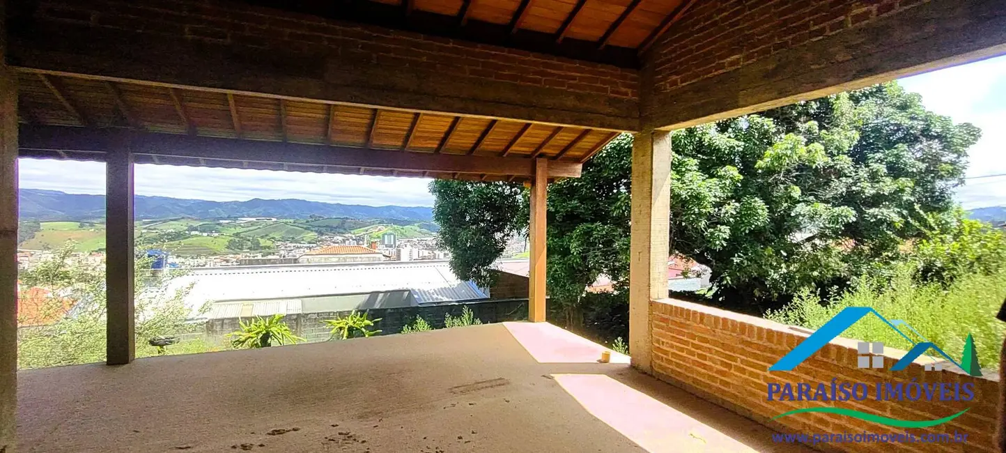 Foto 7 de Casa com 2 quartos à venda, 1200m2 em Centro, Cambui - MG