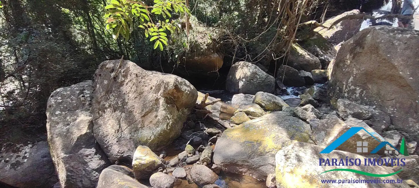 Chácara à venda, 20000m2 em Centro, Paraisopolis - MG - imagem 6 Foto 6 de Chácara à venda, 20000m2 em Centro, Paraisopolis - MG