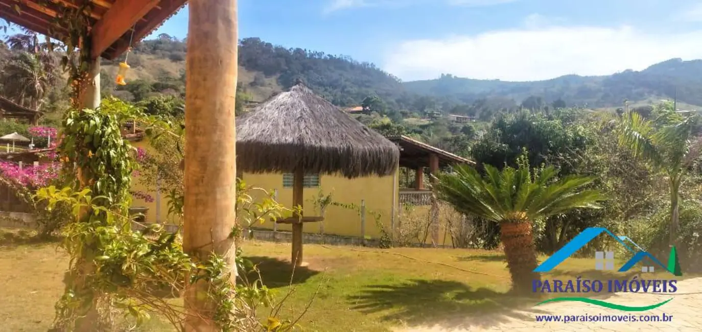 Casa com 5 quartos à venda, 110m2 em Centro, Itapeva - MG - imagem 5 Foto 5 de Casa com 5 quartos à venda, 110m2 em Centro, Itapeva - MG