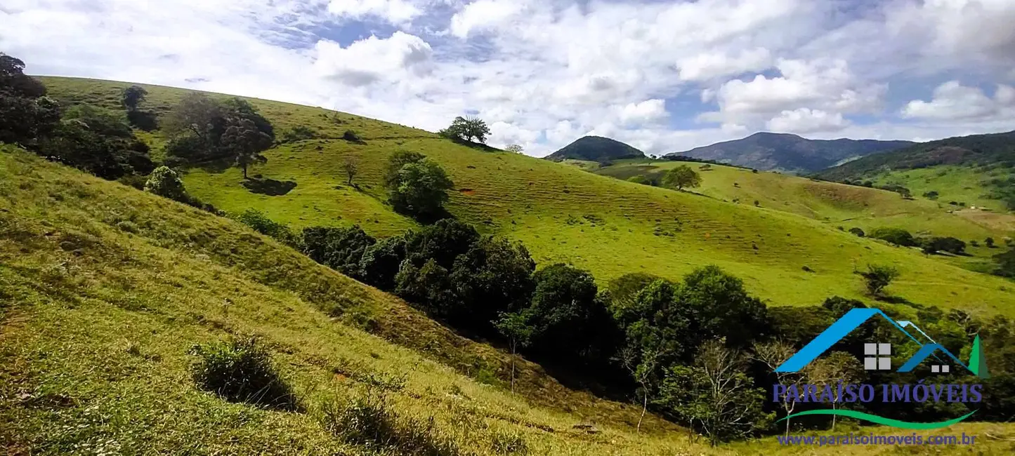 Chácara à venda, 21m2 em Centro, Paraisopolis - MG - imagem 14 Foto 14 de Chácara à venda, 21m2 em Centro, Paraisopolis - MG
