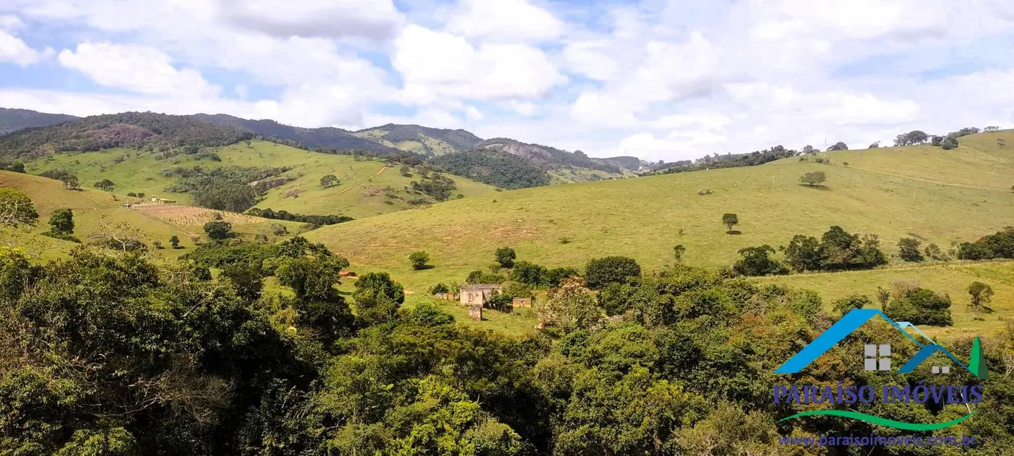 Chácara à venda, 21m2 em Centro, Paraisopolis - MG - imagem 13 Foto 13 de Chácara à venda, 21m2 em Centro, Paraisopolis - MG