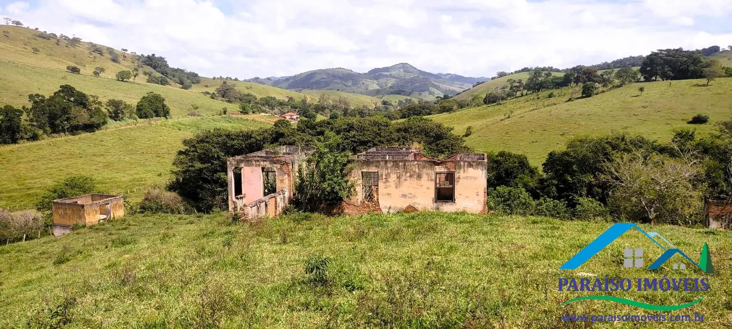 Chácara à venda, 21m2 em Centro, Paraisopolis - MG - imagem 62 Foto 62 de Chácara à venda, 21m2 em Centro, Paraisopolis - MG