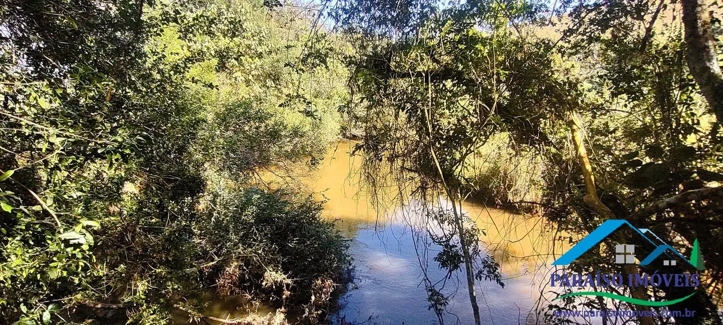 Fazenda / Haras com 2 quartos à venda, 57m2 em Centro, Paraisopolis - MG - imagem 6 Foto 6 de Fazenda / Haras com 2 quartos à venda, 57m2 em Centro, Paraisopolis - MG