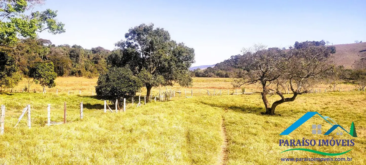 Fazenda / Haras com 2 quartos à venda, 57m2 em Centro, Paraisopolis - MG - imagem 4 Foto 4 de Fazenda / Haras com 2 quartos à venda, 57m2 em Centro, Paraisopolis - MG