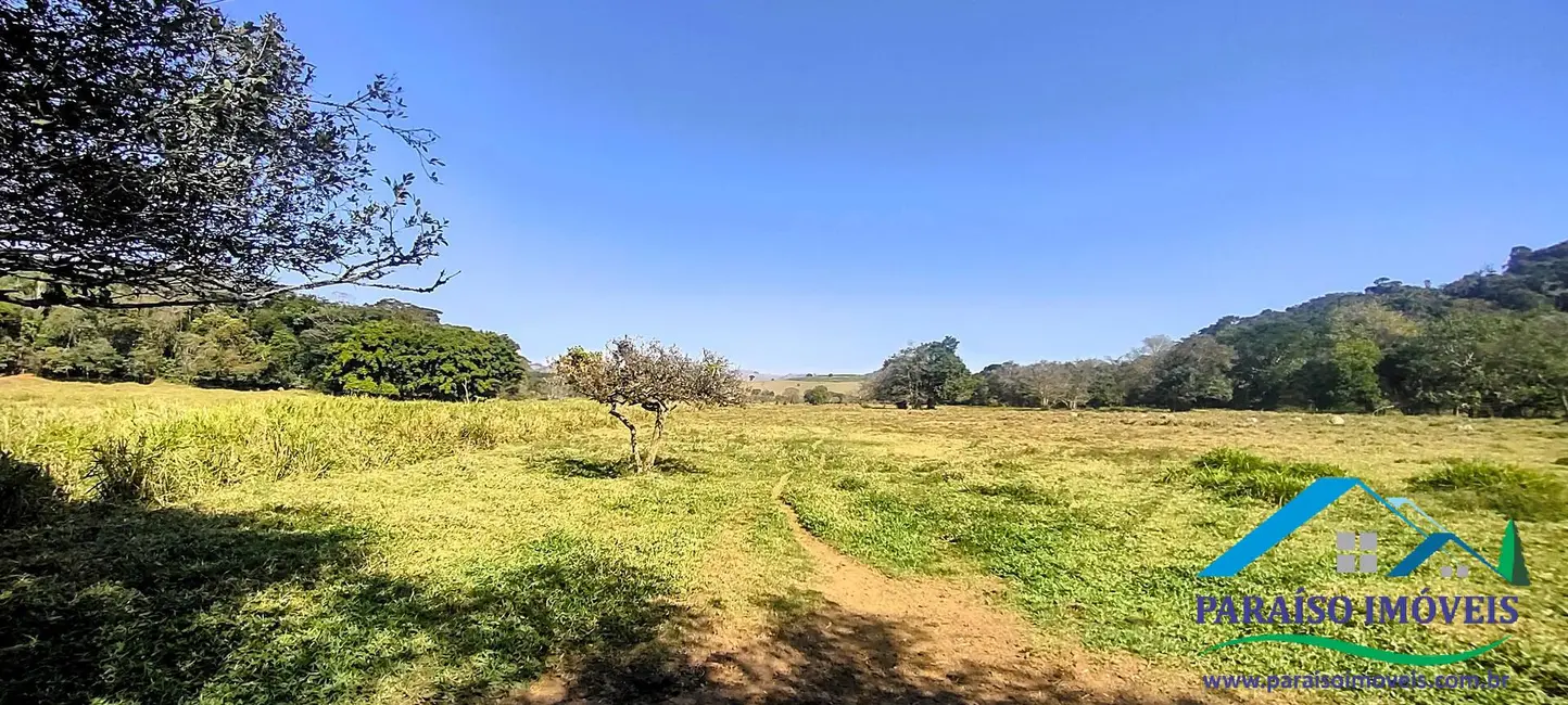 Fazenda / Haras com 2 quartos à venda, 57m2 em Centro, Paraisopolis - MG - imagem 8 Foto 8 de Fazenda / Haras com 2 quartos à venda, 57m2 em Centro, Paraisopolis - MG