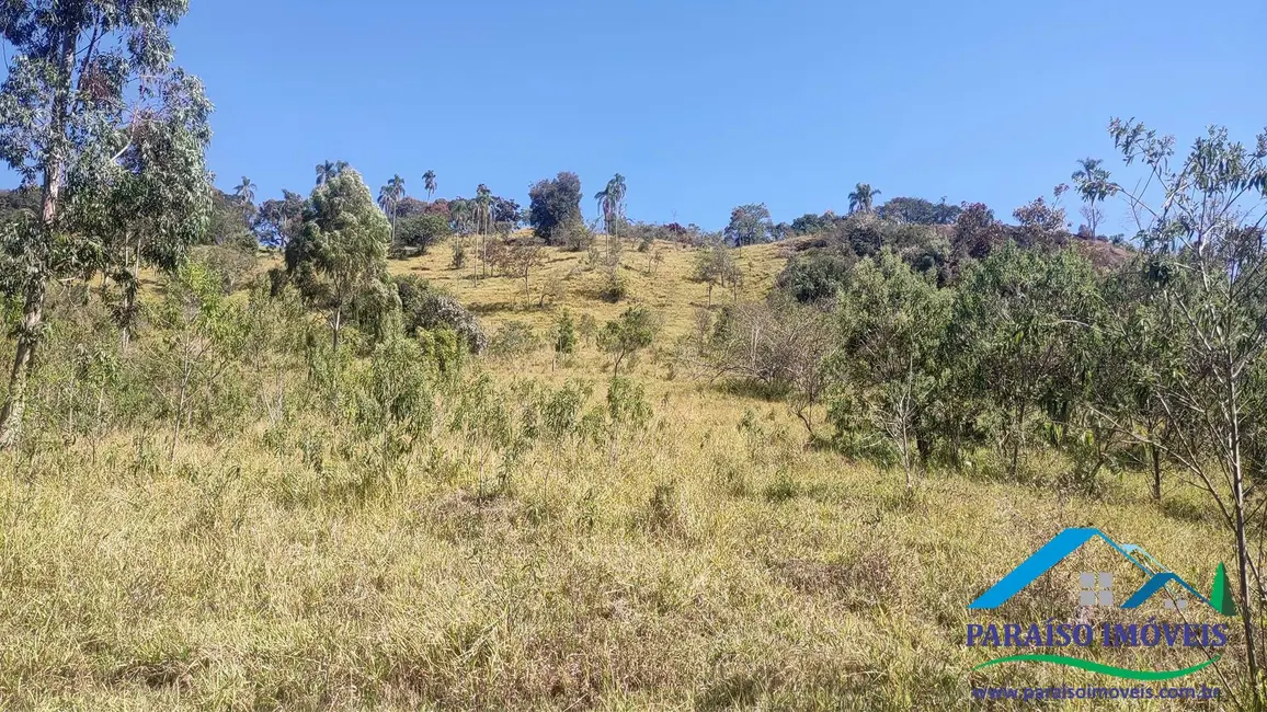 Chácara à venda, 44m2 em Centro, Paraisopolis - MG - imagem 14 Foto 14 de Chácara à venda, 44m2 em Centro, Paraisopolis - MG