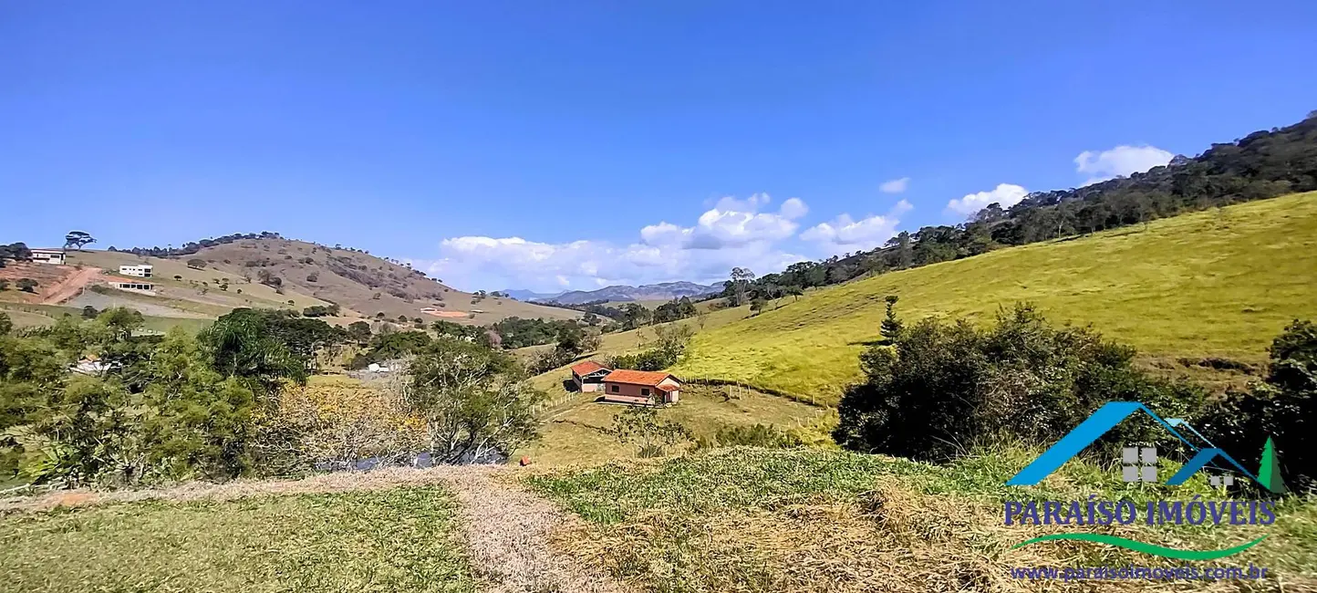 Chácara com 3 quartos à venda, 16m2 em Centro, Paraisopolis - MG - imagem 6 Foto 6 de Chácara com 3 quartos à venda, 16m2 em Centro, Paraisopolis - MG