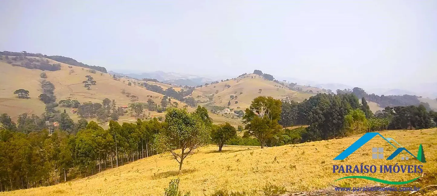 Sítio / Rancho com 3 quartos à venda, 16m2 em Centro, Goncalves - MG - imagem 7 Foto 7 de Sítio / Rancho com 3 quartos à venda, 16m2 em Centro, Goncalves - MG