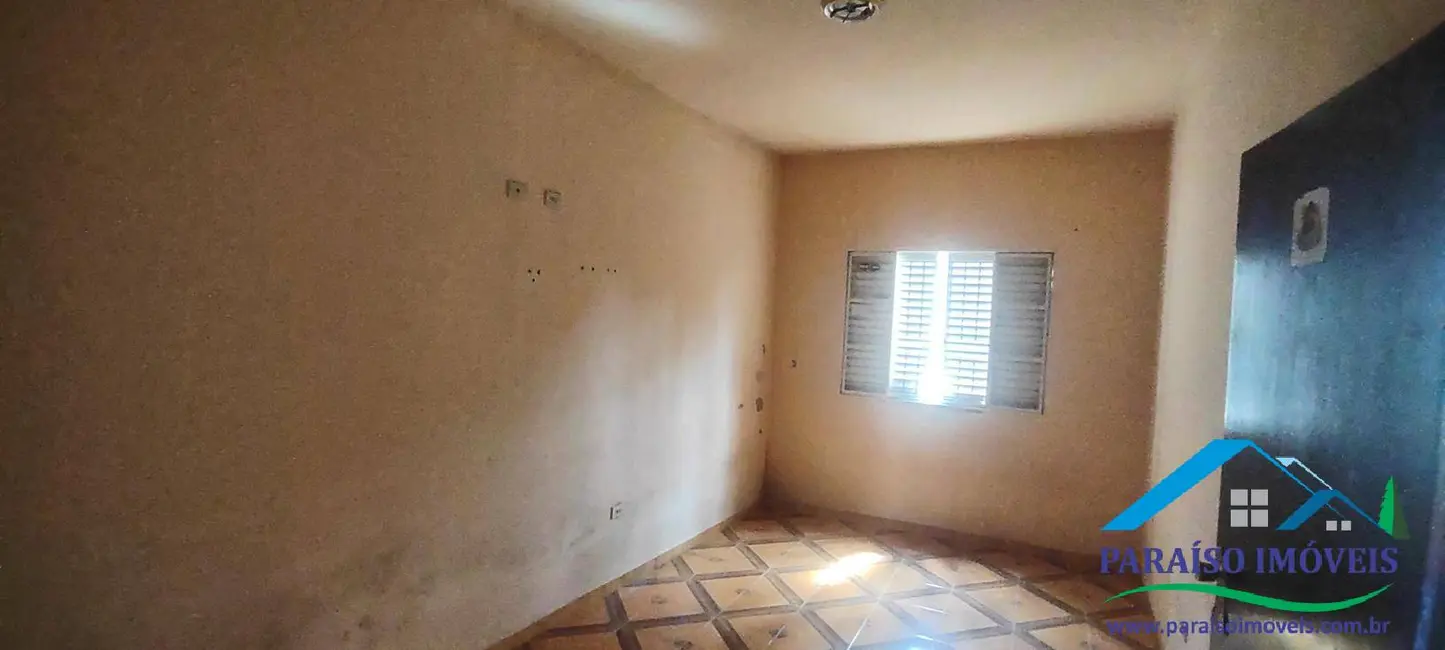 Casa à venda, 184m2 em Centro, Paraisopolis - MG - imagem 12 Foto 12 de Casa à venda, 184m2 em Centro, Paraisopolis - MG