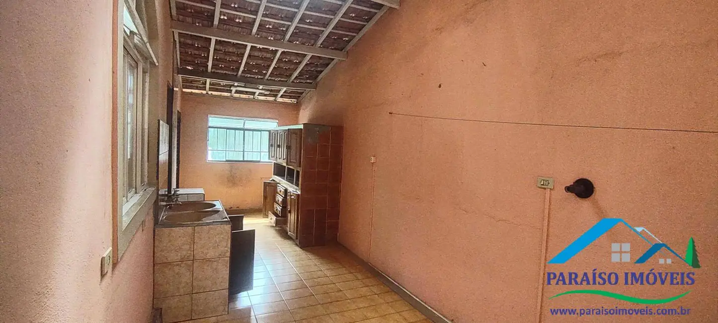 Casa à venda, 184m2 em Centro, Paraisopolis - MG - imagem 21 Foto 21 de Casa à venda, 184m2 em Centro, Paraisopolis - MG