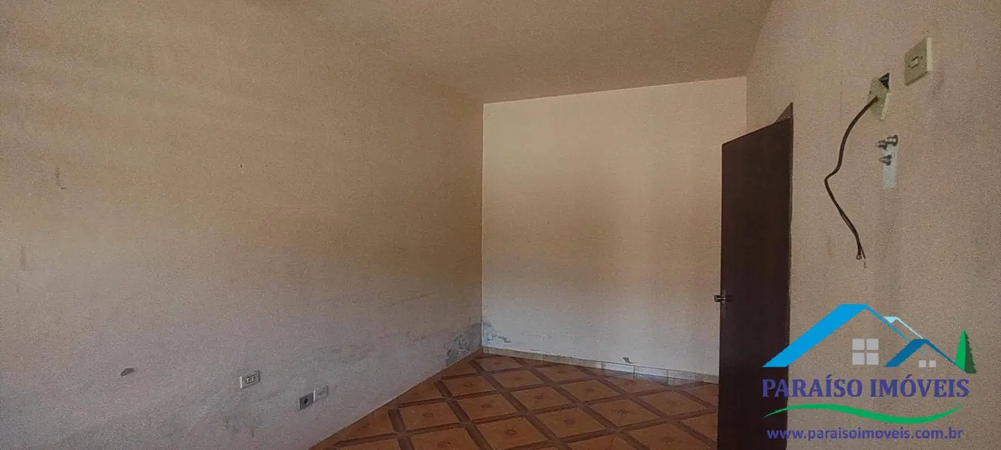 Casa à venda, 184m2 em Centro, Paraisopolis - MG - imagem 19 Foto 19 de Casa à venda, 184m2 em Centro, Paraisopolis - MG