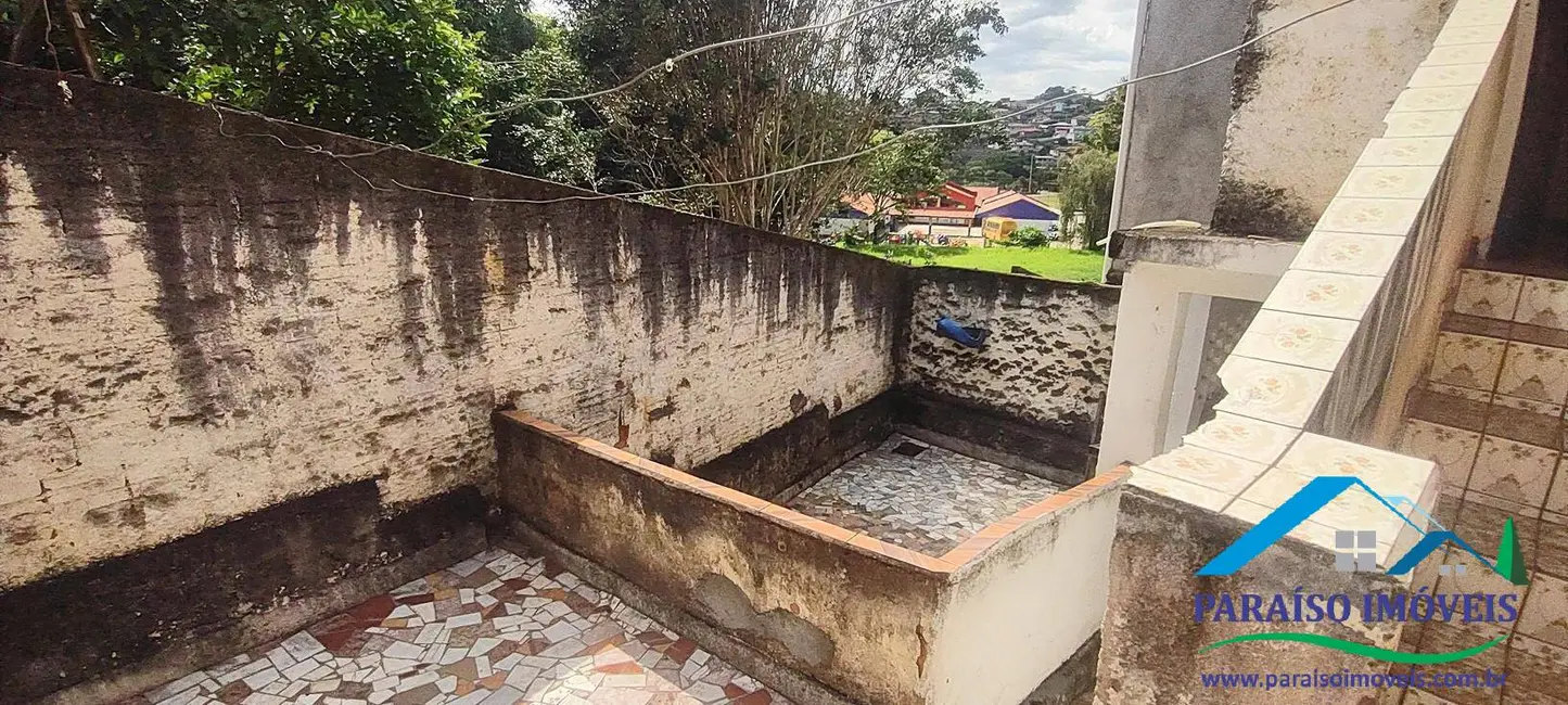 Casa à venda, 184m2 em Centro, Paraisopolis - MG - imagem 23 Foto 23 de Casa à venda, 184m2 em Centro, Paraisopolis - MG
