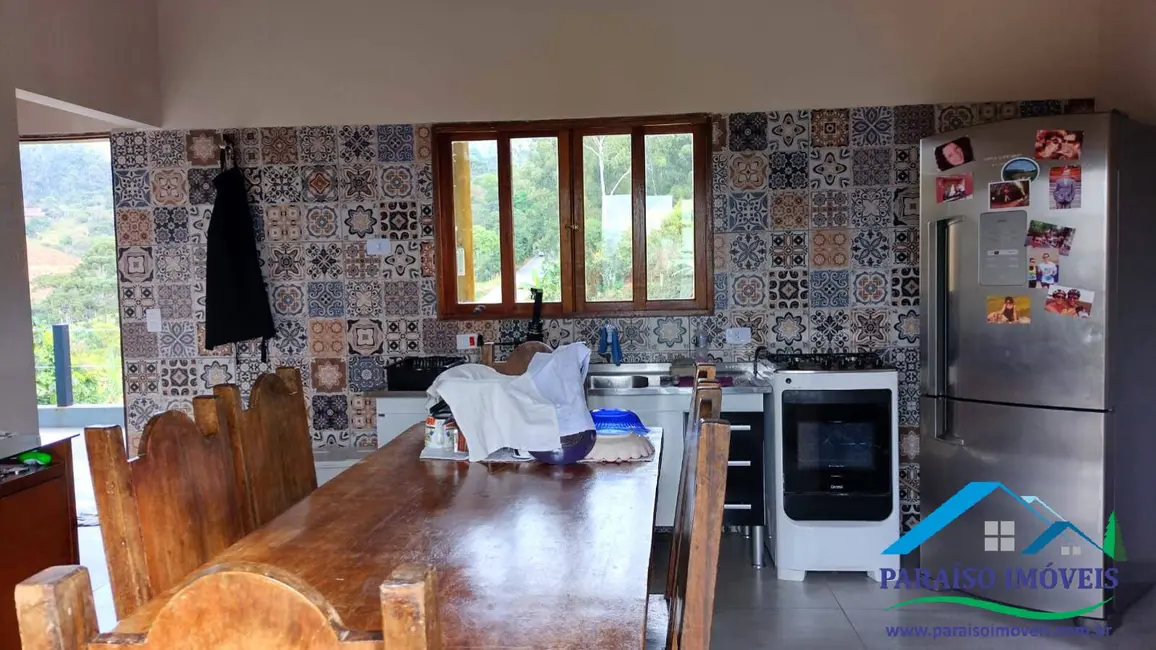 Sala Comercial à venda, 505m2 em Centro, Goncalves - MG - imagem 7 Foto 7 de Sala Comercial à venda, 505m2 em Centro, Goncalves - MG