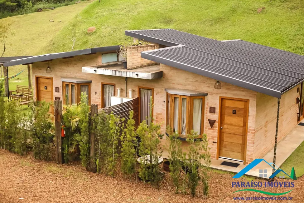 Pousada com 7 quartos à venda, 450m2 em Centro, Santo Antonio Do Pinhal - SP - imagem 4 Foto 4 de Pousada com 7 quartos à venda, 450m2 em Centro, Santo Antonio Do Pinhal - SP