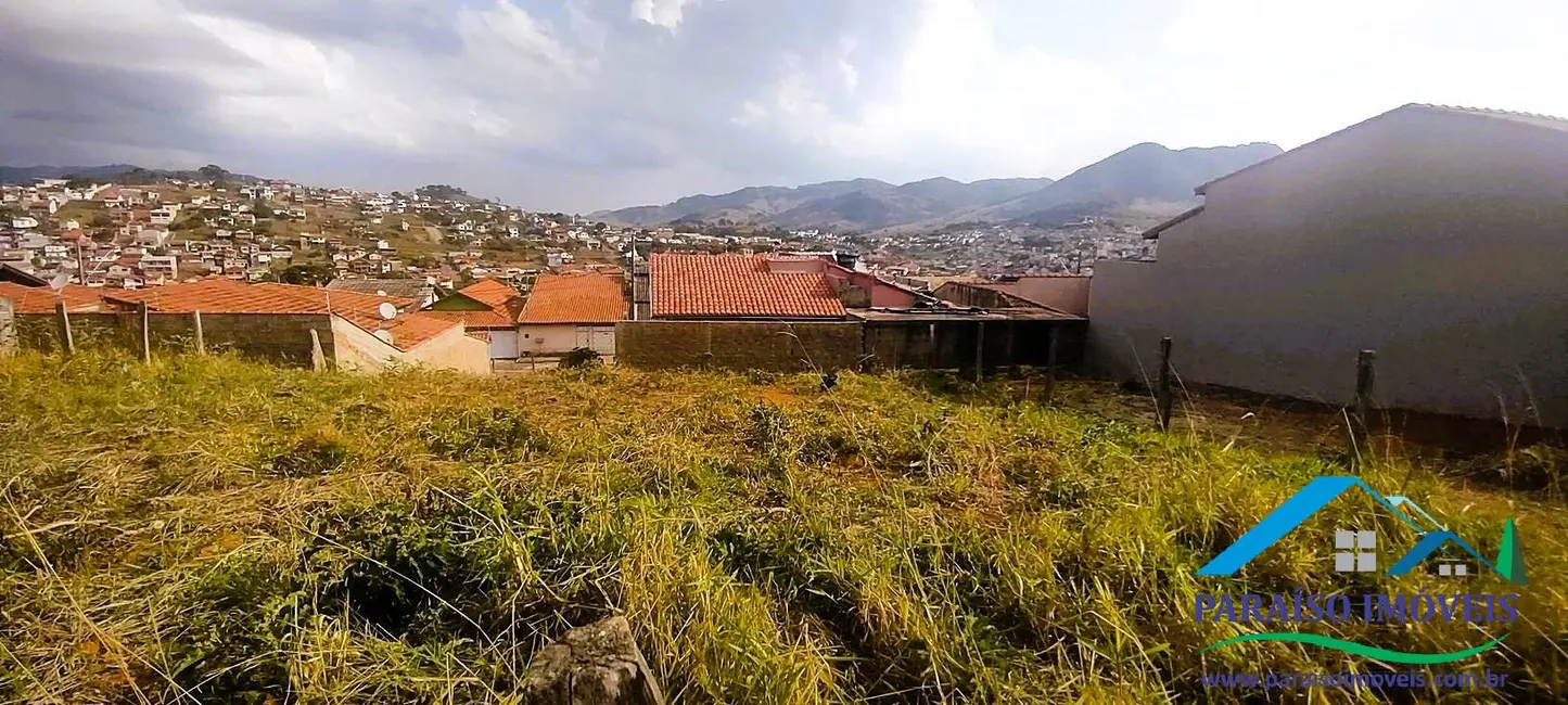 Foto 1 de Terreno / Lote à venda, 8m2 em Centro, Paraisopolis - MG