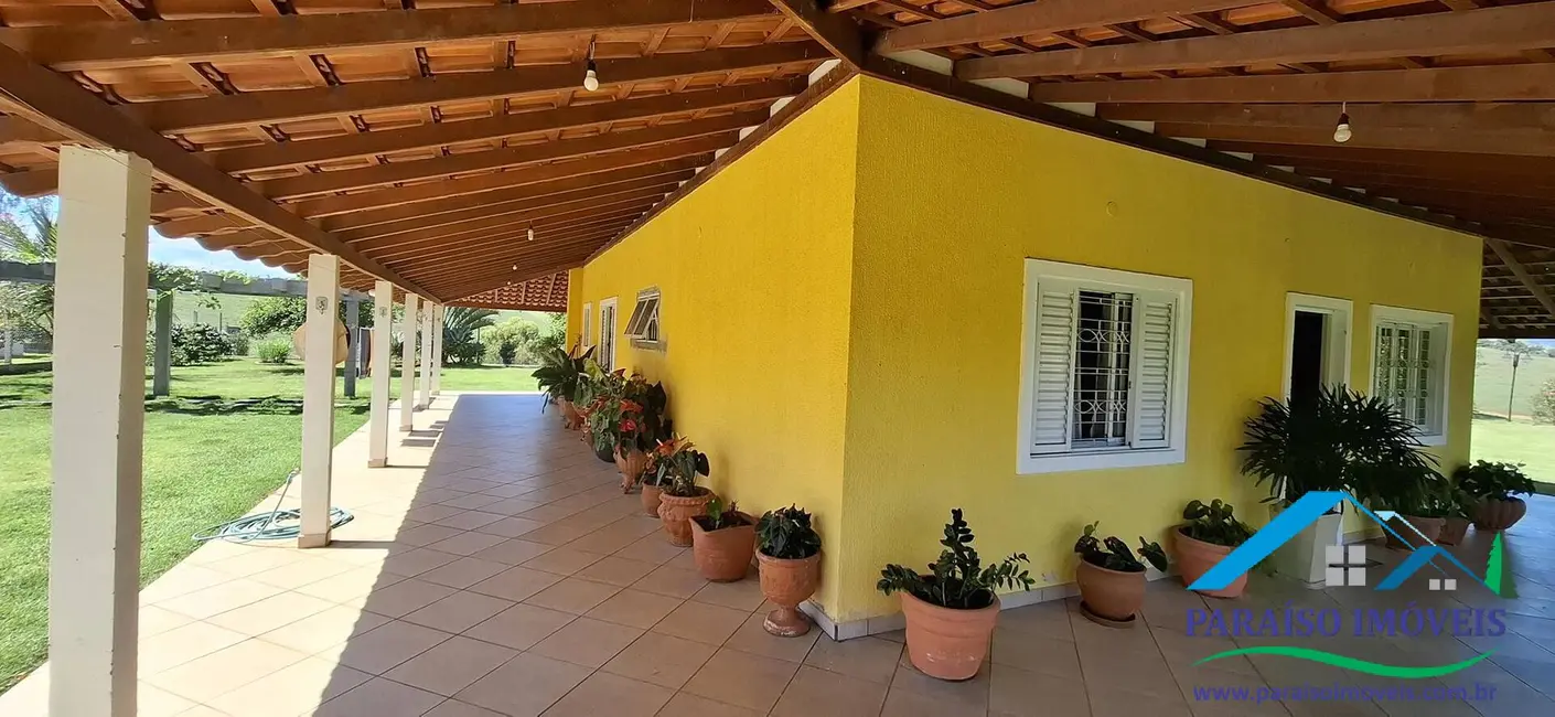 Chácara com 4 quartos à venda em Centro, Paraisopolis - MG - imagem 6 Foto 6 de Chácara com 4 quartos à venda em Centro, Paraisopolis - MG