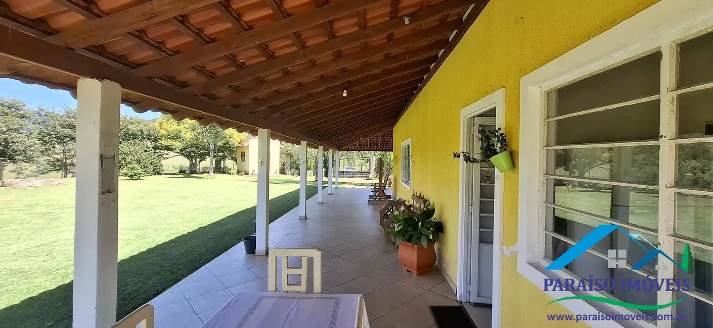 Chácara com 4 quartos à venda em Centro, Paraisopolis - MG - imagem 8 Foto 8 de Chácara com 4 quartos à venda em Centro, Paraisopolis - MG