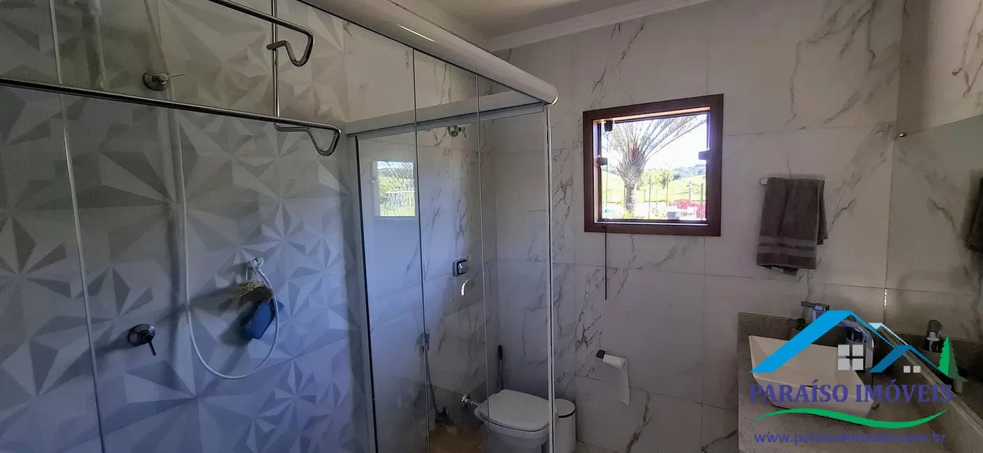 Chácara com 3 quartos à venda, 36000m2 em Centro, Paraisopolis - MG - imagem 6 Foto 6 de Chácara com 3 quartos à venda, 36000m2 em Centro, Paraisopolis - MG
